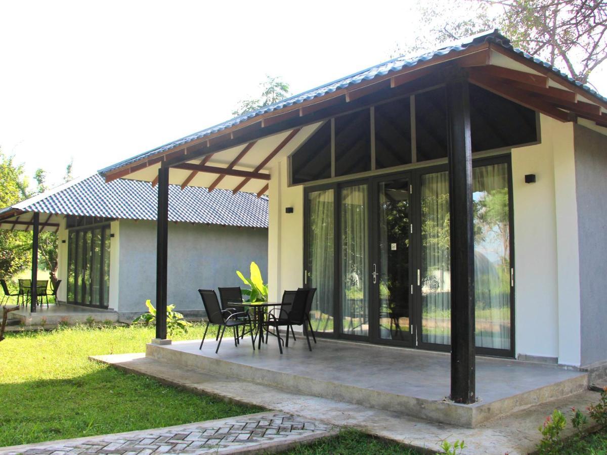 Nivadoo Resort Sigiriya Exterior photo The hotel's rooms