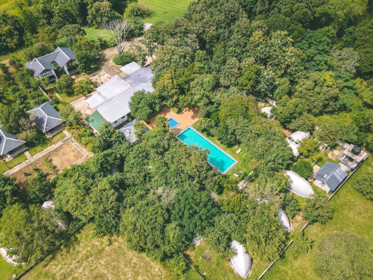 Nivadoo Resort Sigiriya Exterior photo Aerial view of the house