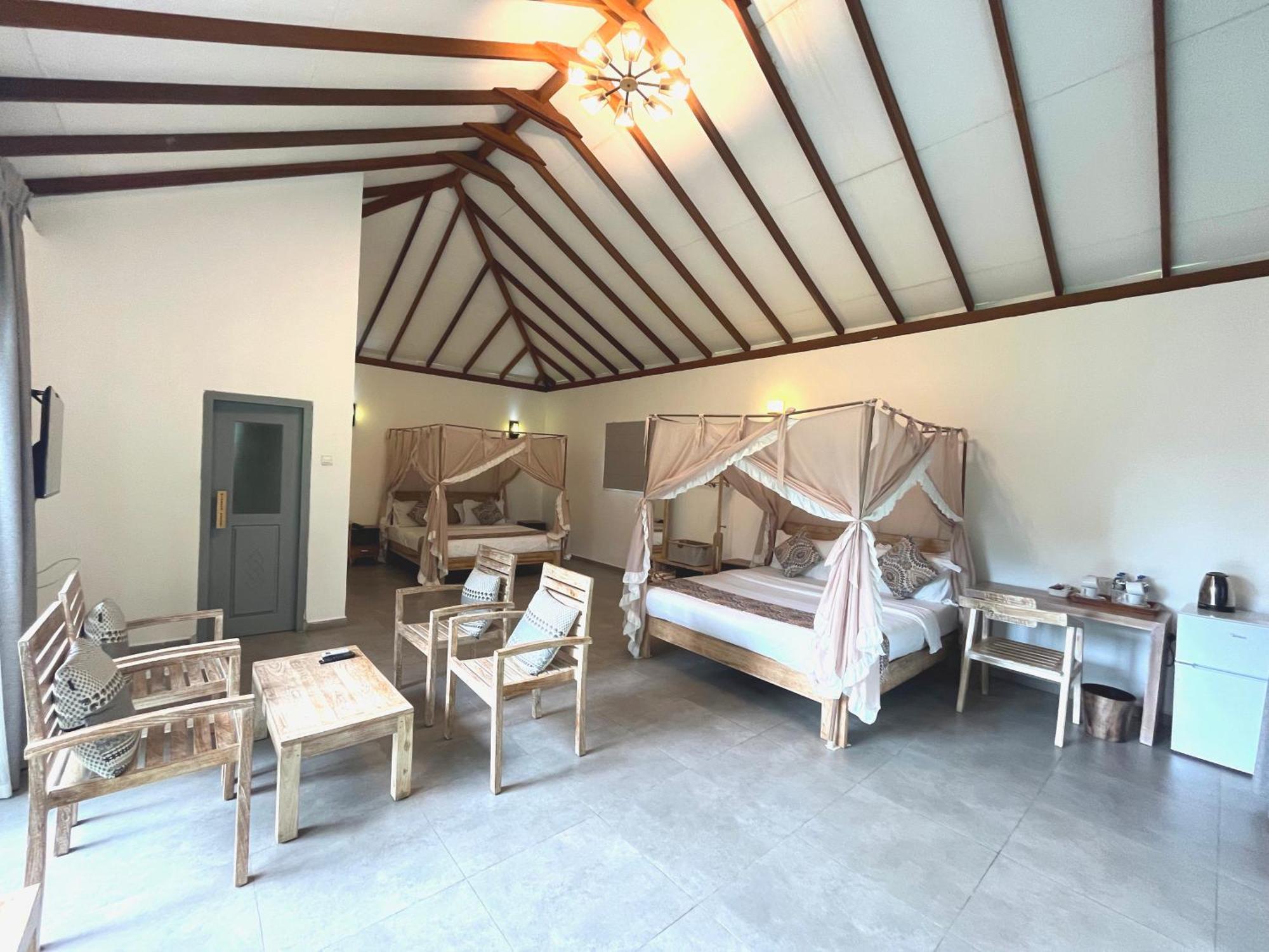 Nivadoo Resort Sigiriya Exterior photo Deluxe Room
